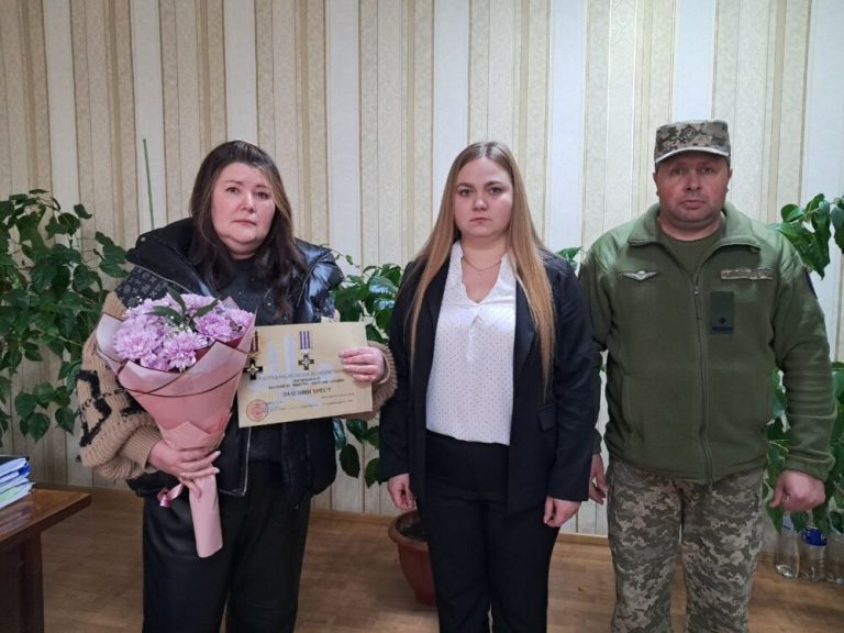 Родині полеглого з Арциза вручили «Залізний хрест»