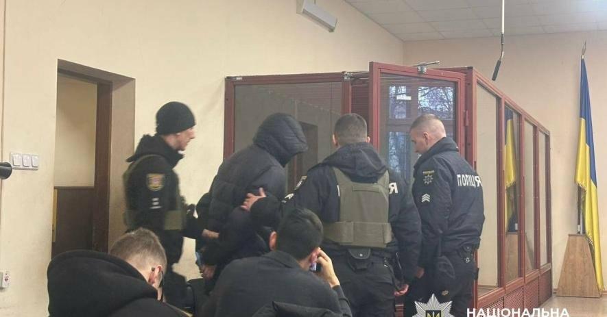 В Одесі затримали двох підозрюваних у підпалі співвітчизника в авто у Відні — ФОТО