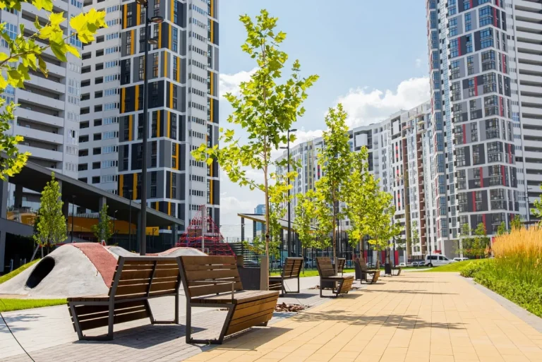 Основні правила та особливості благоустрою паркової зони для забудовників, ОСББ та громад