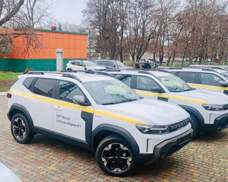 П’ять медичних установ Одещини отримали автівки для виїзних бригад з ментального здоров’я