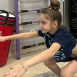 У Одесі семирічна дівчинка встановила рекорд України зі швидкісних присідань