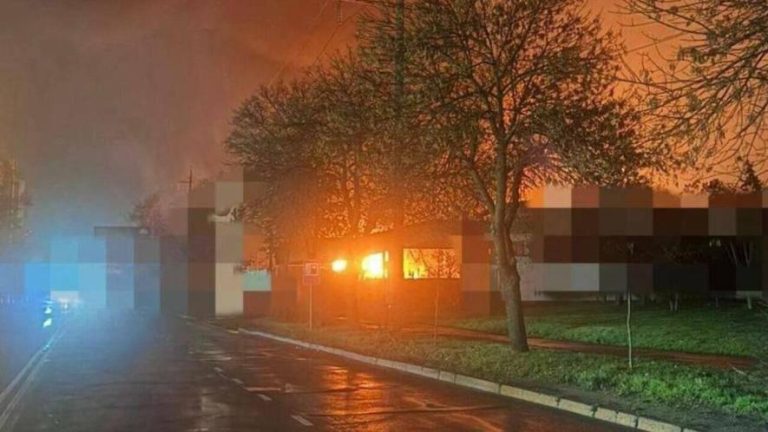 Нічна атака РФ лишила частину Одеси без електропостачання