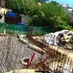 Прокуратура наклала арешт на самовільно зведений будинок на захопленій прибережній землі — ФОТО