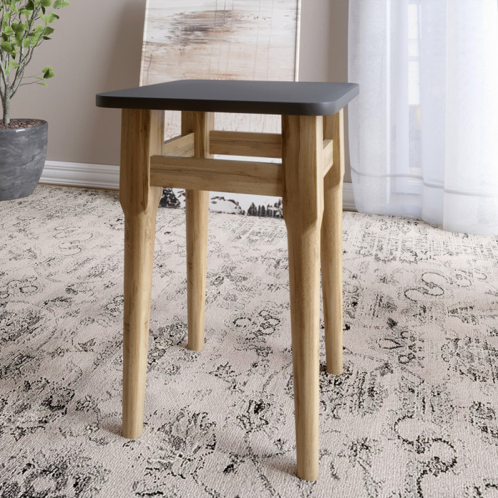 Табуретка для кухні, яка поєднує зручність і практичність у щоденному використанні