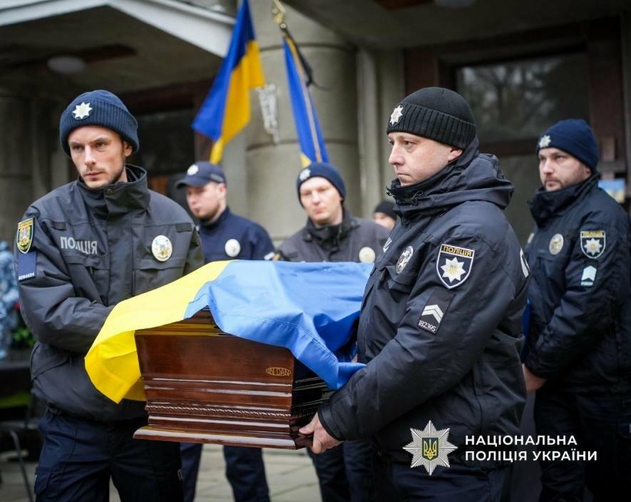 В Одесі попрощалися із загиблим поліцейським — ФОТО