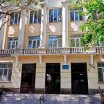 Одну з провідних шкіл Одеси тимчасово зачиняють — що стало причиною