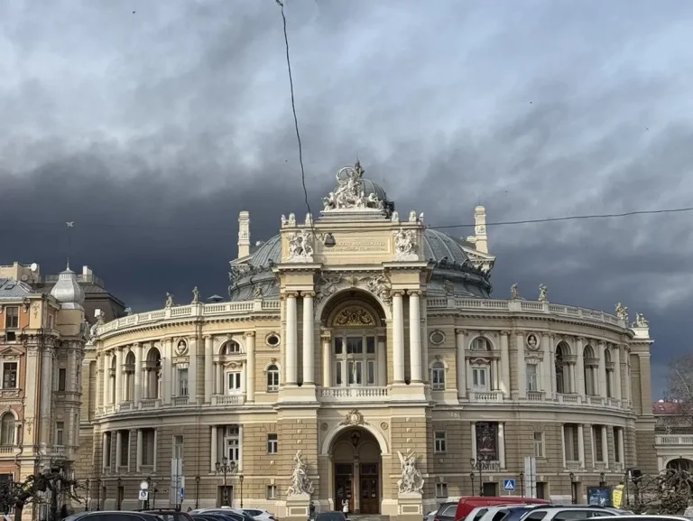 В Одесі влаштували ексклюзивну екскурсію для майбутніх мам у рамках «Ефекту Моцарта»