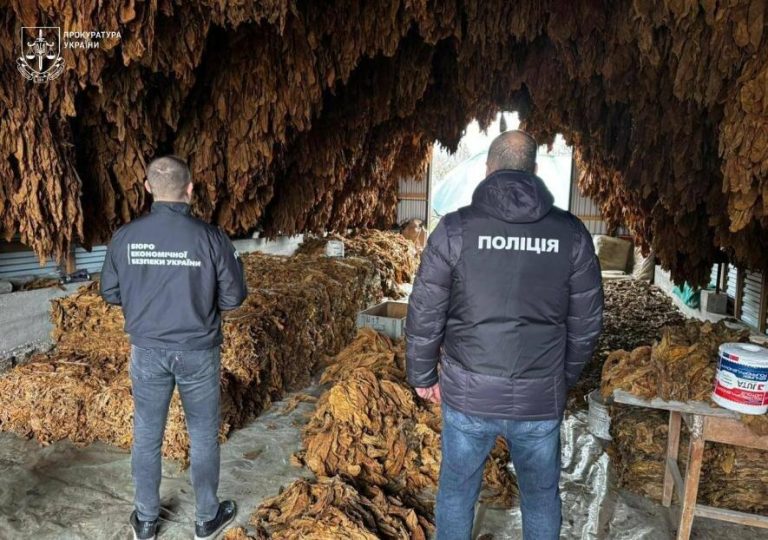 В Одесі викрили тіньовий тютюновий синдикат із мільйонними оборотами — ФОТО
