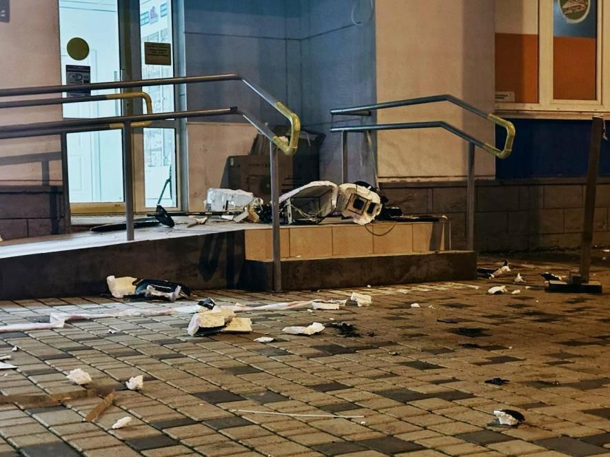 Удар по Одесі: пошкоджено житлові будинки та цивільну інфраструктуру — ФОТО