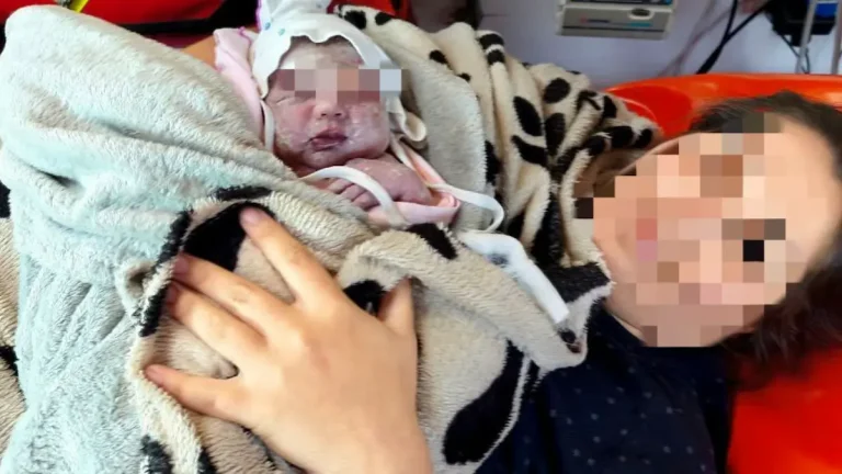 На трасі в Одещині приймали екстрені пологи: подробиці