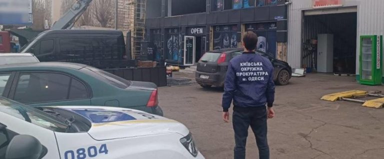 В Одесі суд ухвалив знесення самочинної споруди — ФОТО