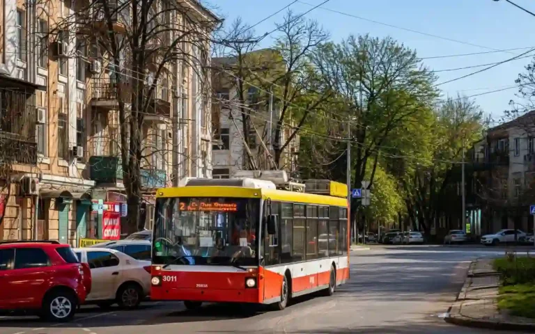 Одеса тролейбусом: подорож, якої ви ще не зазнавали