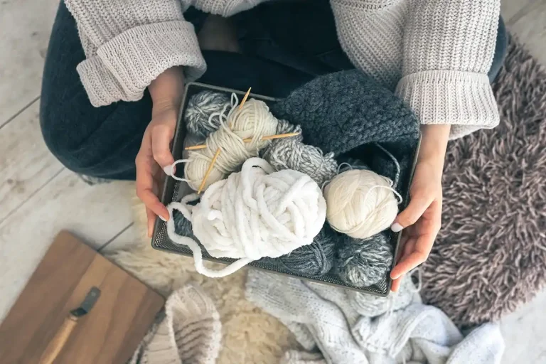 Преимущества вязаного шнура для изготовления износостойких сумок и рюкзаков