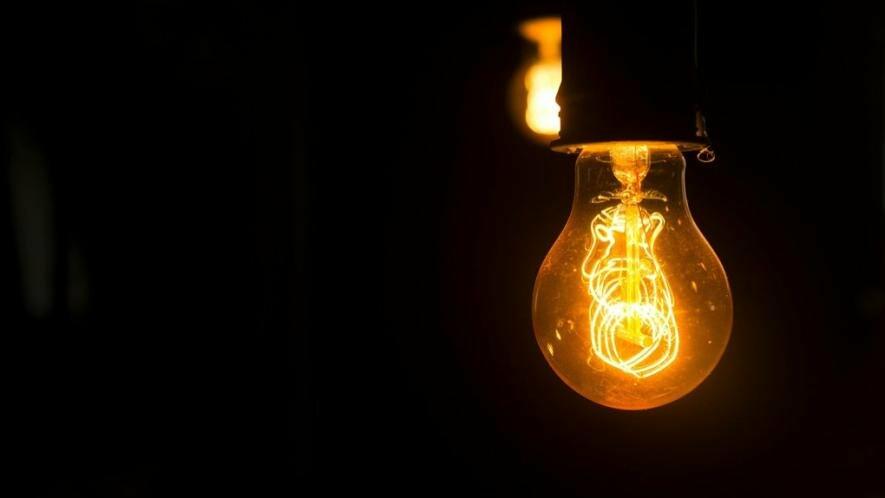 Оголошено графіки відключень електропостачання в Одещині на 22 січня