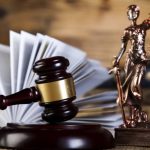 Суд виніс вирок колишньому керівникові поліції Одещини та його спільникам у справі зниклої контрабанди сигарет на митниці