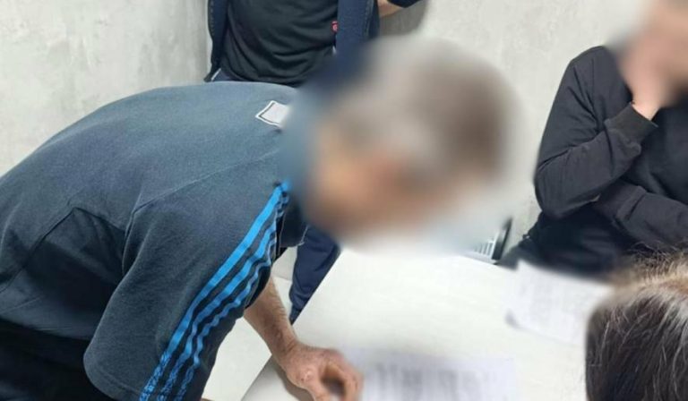 Підозрюваний з Одещини виманив гроші за дрова у семи людей