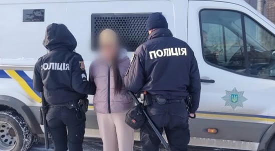 В Одесі офіцерка-психологиня за значний хабар гарантувала військовим з передової безпечне розміщення в тилу