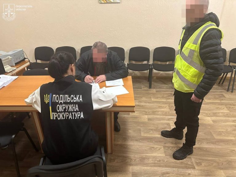 В Одеській області головний лікар привласнював COVID-доплати працівникам