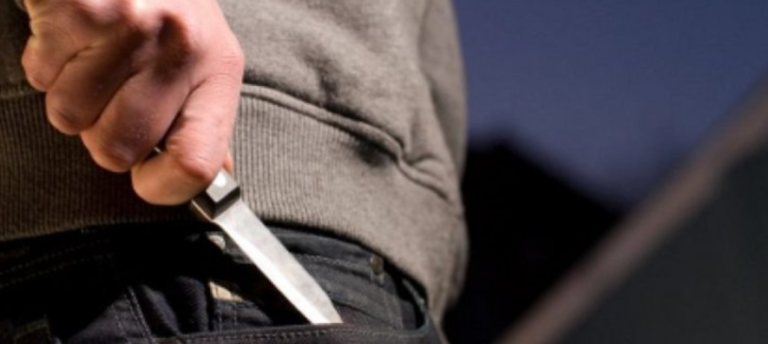 Вулична сутичка в Одеській області: чоловік поранив перехожого