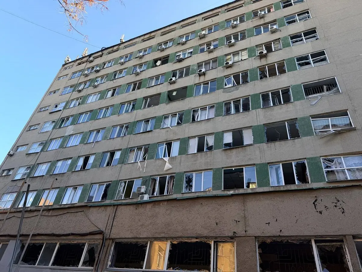 Нічний обстріл в Одесі: ліцей і два дитсадки зазнали значних руйнувань — подробиці (фото)