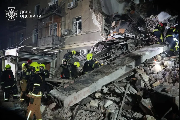 Нічна хвиля дронів: понад 50 безпілотників атакували Одещину під час масованого удару РФ
