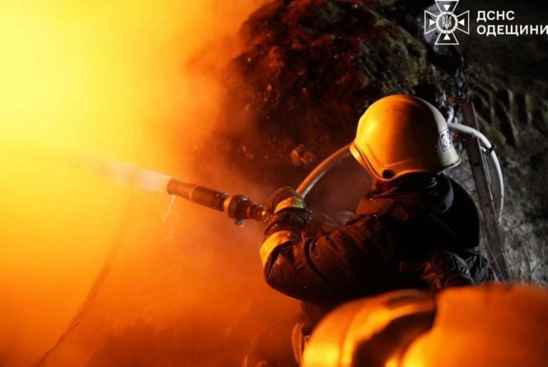 Нічна атака на Одещину пошкодила енергооб’єкт — наслідки на фото
