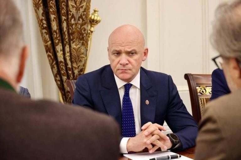 Колишнього мера Одеси Труханова випустили з-під домашнього арешту