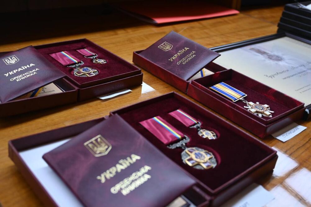 Працівників енергетики Одещини удостоєно державних та обласних нагород