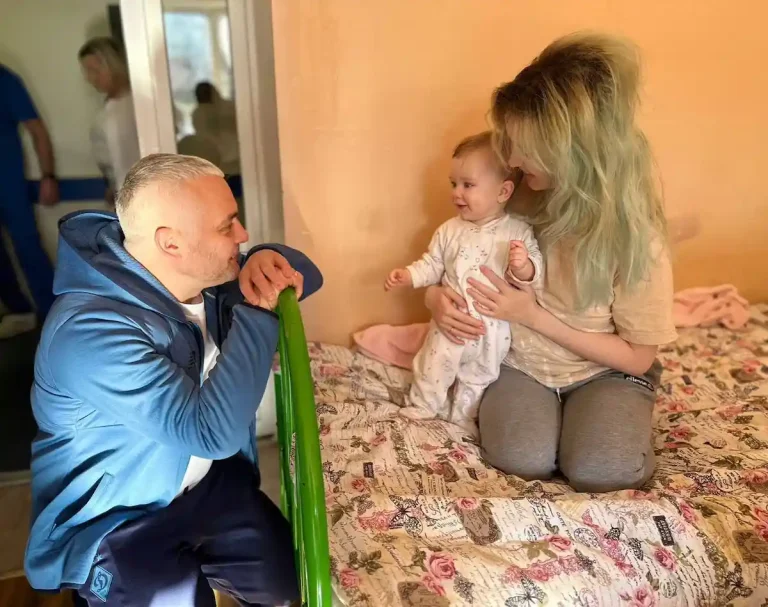 Знову без дому: що відомо про родини, які постраждали під час передноворічної атаки на Одесу