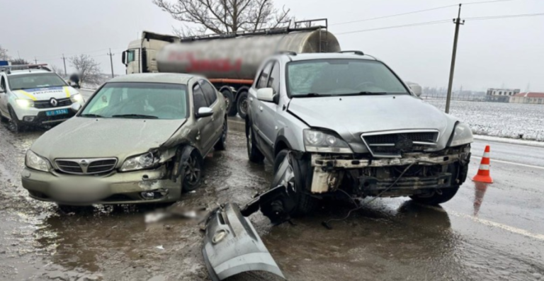 ДТП ускладнило рух між Одесою та Южним, є потерпілий