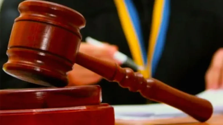 З хабара на фронт: як мобілізація призупинила розслідування щодо одеського судді Лонського