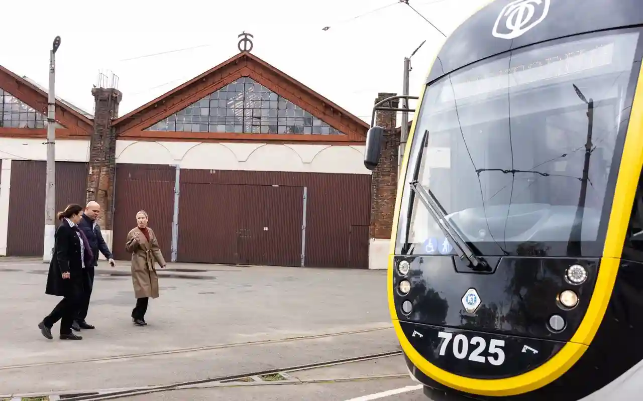 У Одесі електротранспорт не курсує вже місяць — що сталося з персоналом і технікою