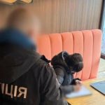 В Одеській області мати намагалася відкупити сина зі СІЗО за $1000