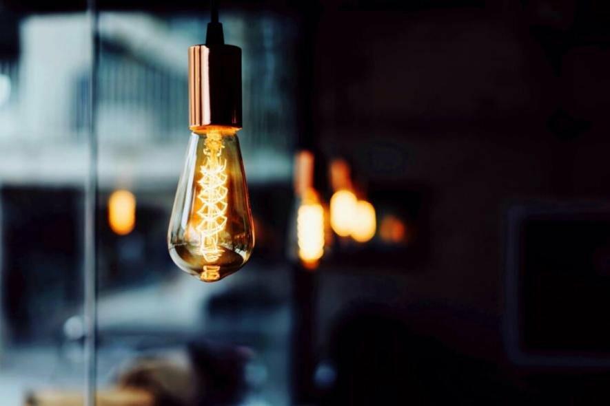 Оголошено графіки планових відключень електроенергії в Одеській області на 18 січня