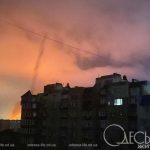 Одесу піддали масованому обстрілу — будинки горять, є поранені