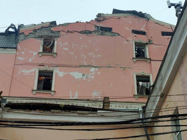 Командуванню Чорноморського флоту РФ висунули підозру в причетності до ударів по Одесі та Львову