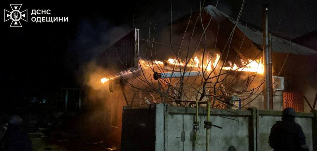 Нічний напад на Одещині: молода жінка та чоловік загинули, троє отримали поранення