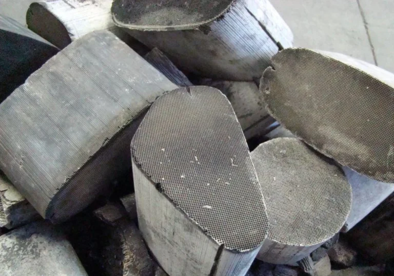 Выкуп катализаторов в Одессе: все ли автосервисы работают на честных условиях?