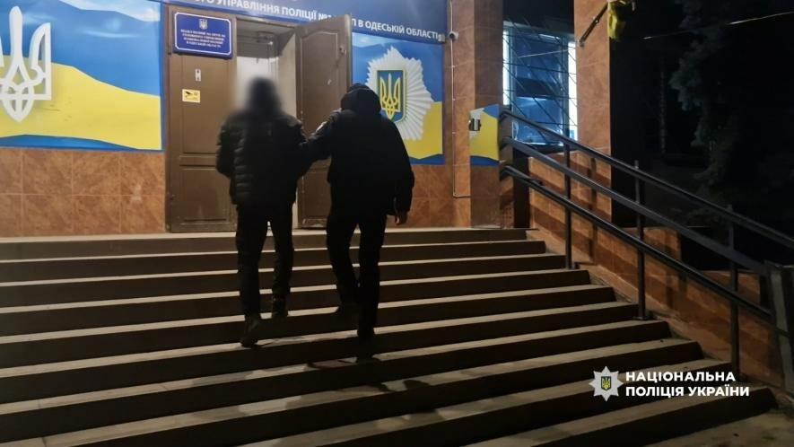 В Одесі затримали підпалювача автівок, який діяв на замовлення — ФОТО
