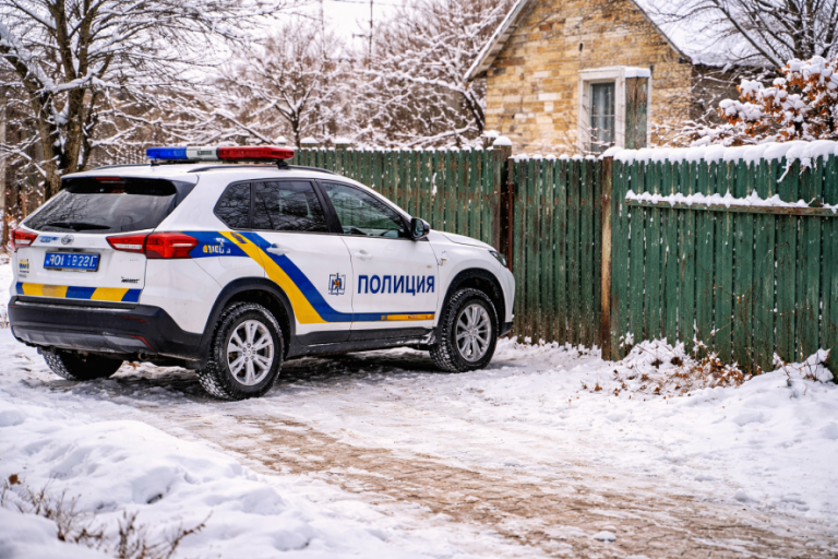 На Одещині поліція перевірила, чи собака недоїдає, чи просто старіє