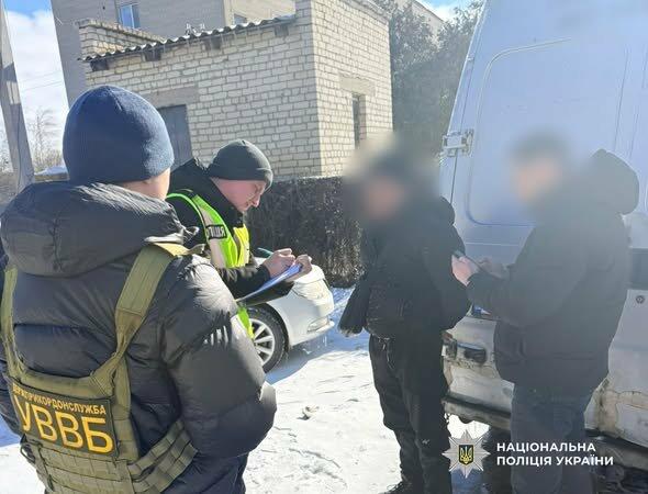В Одеській області затримали двох учасників схеми незаконного переправлення чоловіків через держкордон — ФОТО