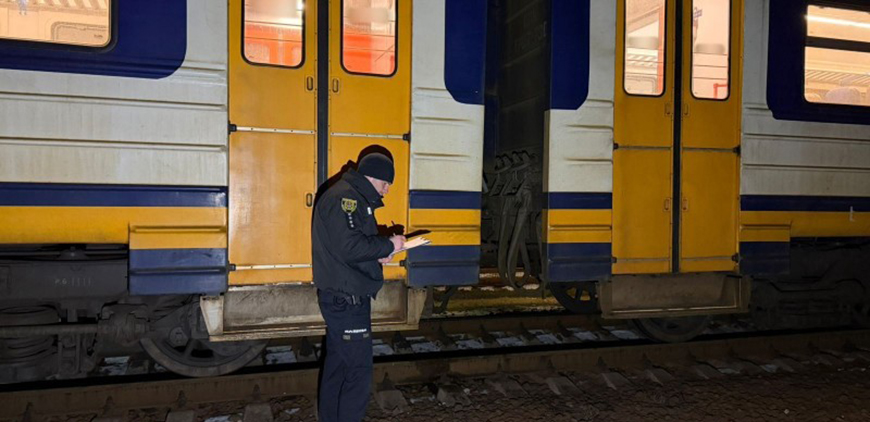 Трагічний інцидент в Одеській області: під колесами потяга загинула неповнолітня