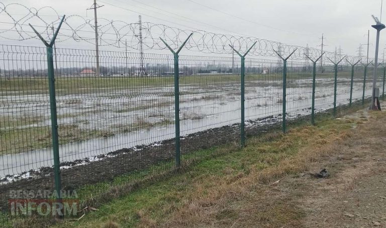 У Павлівці затопило сонячні панелі: Арцизький «Водоканал» пояснив причину