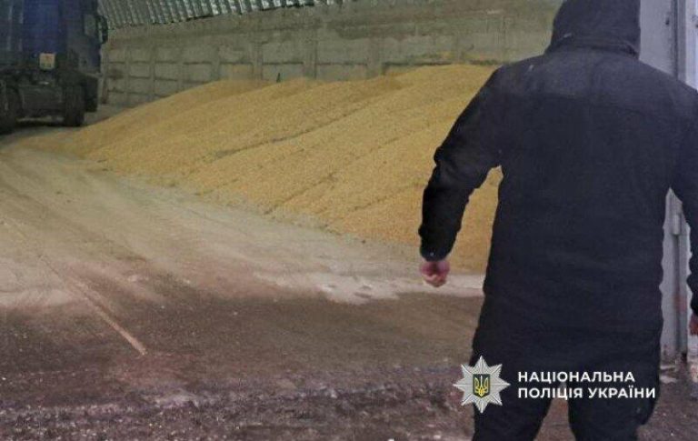 В Одеській області викрили перевізників, які привласнили 56 тонн сої на суму понад мільйон гривень