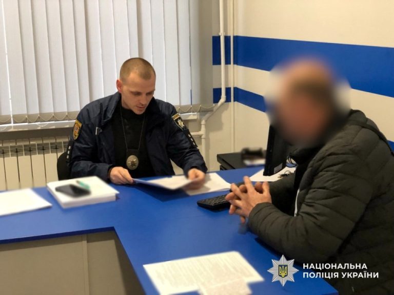 В Аккермані викрито посадовця, який переплатив понад 2 млн грн за дрова для військових частин