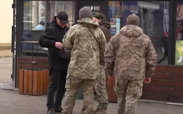 У Одесі скоєно напад на працівників ТЦК, є постраждалі