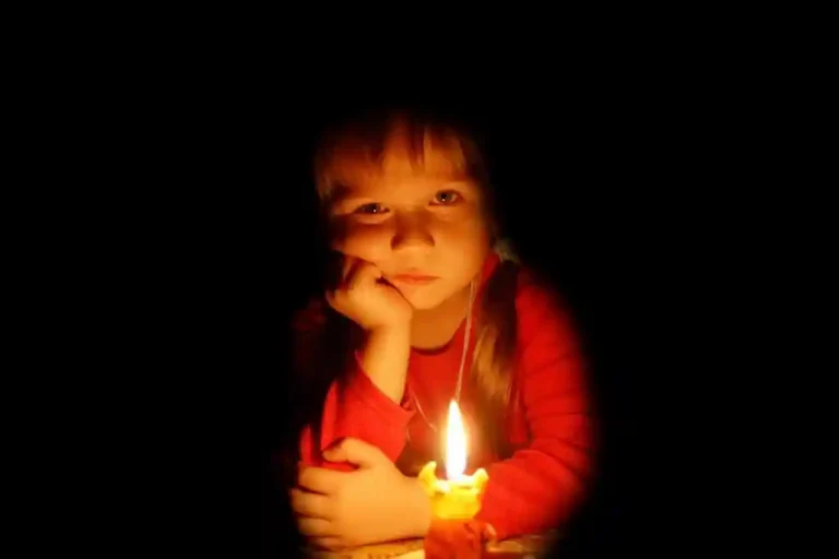 Тиждень у пітьмі без пояснень — як переживають жителі Одеси