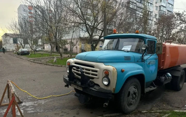 В Одесі оприлюднили адреси автоцистерн, де можна набрати технічну воду