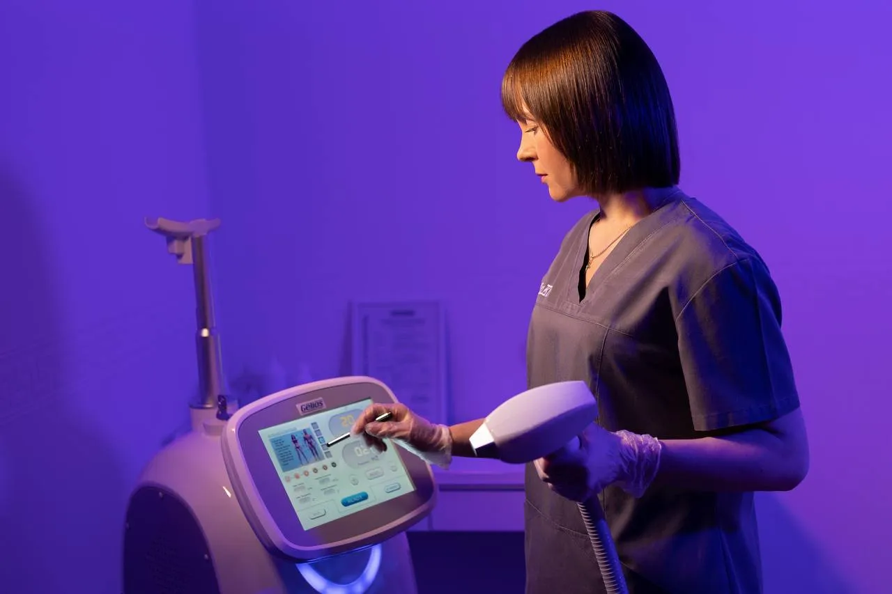 Чоловіча лазерна епіляція: комфортний шлях до охайного вигляду