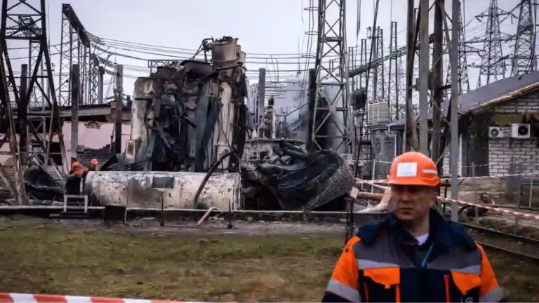 Нічна російська атака знеструмила частину Одеси